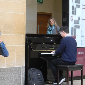 91中文字幕在线观看
